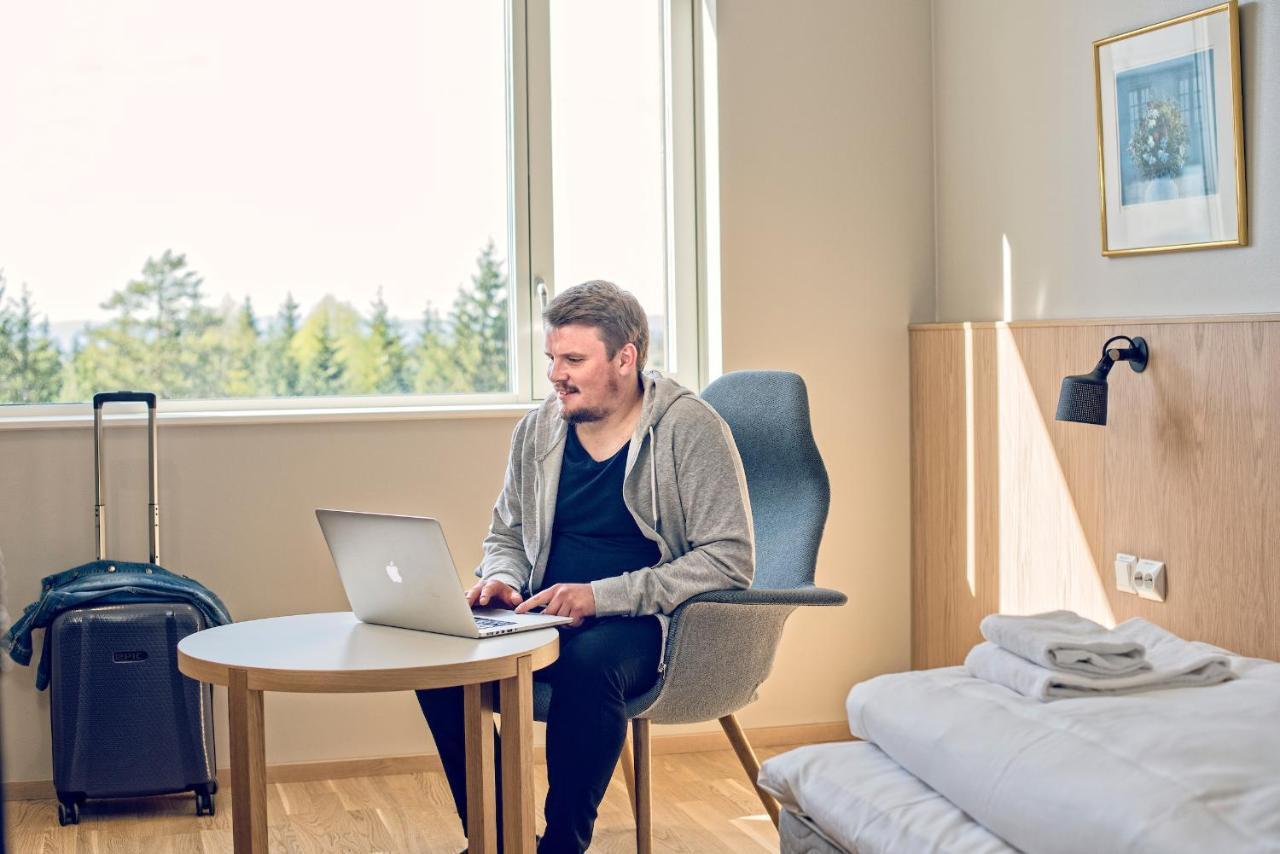 Cathinka Guldbergs Hotell Gardermoen Jessheim Bagian luar foto